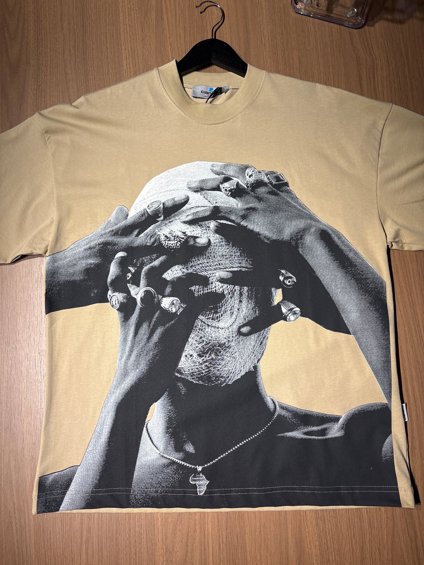 T-shirt Cianotic Crop Fear