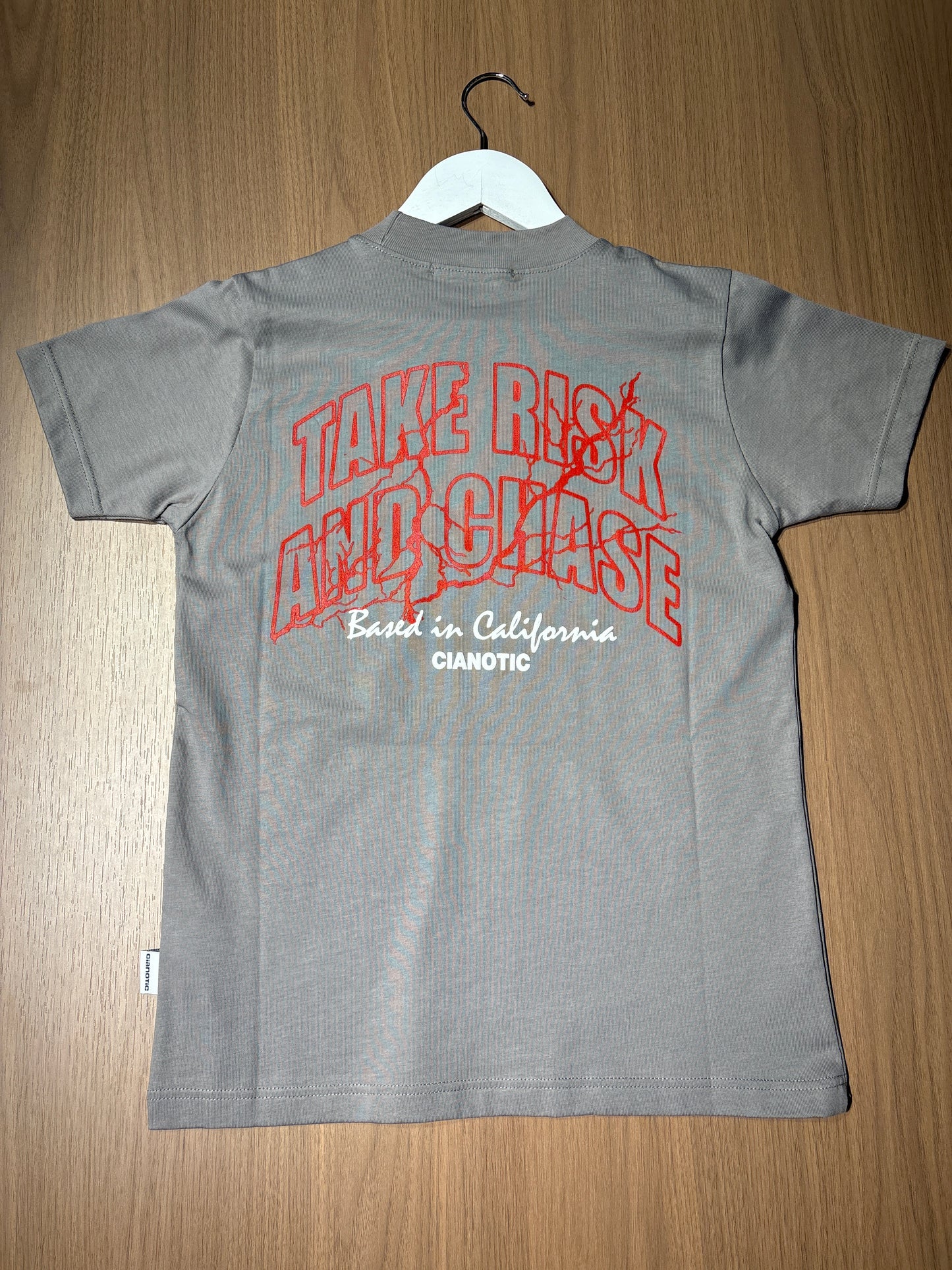 T-shirt Bambino Cianotic “RISK”