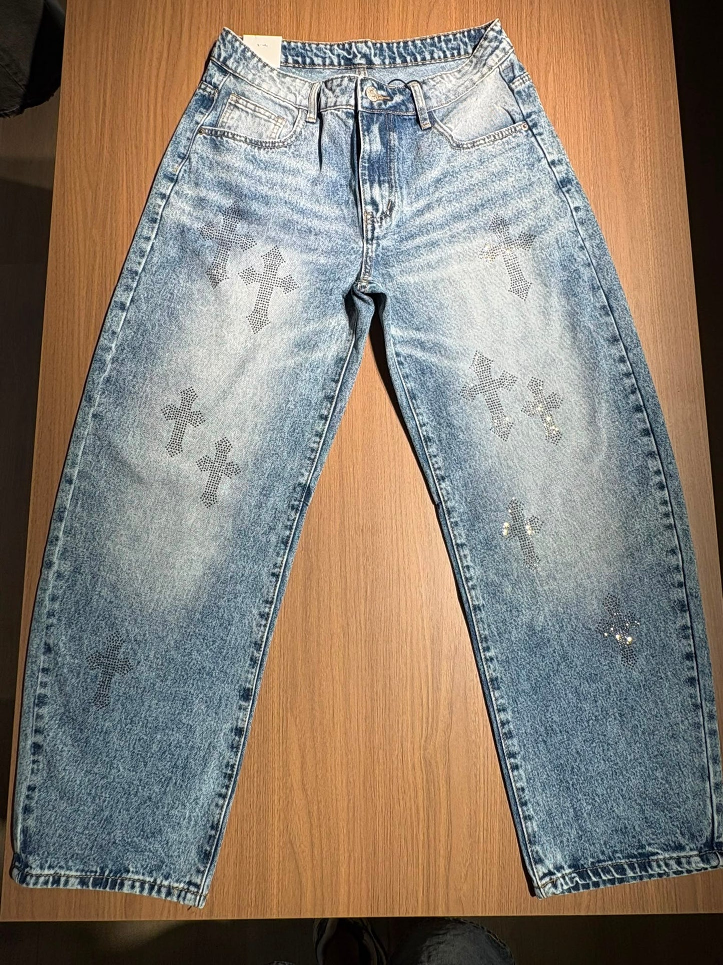 Jeans con croci